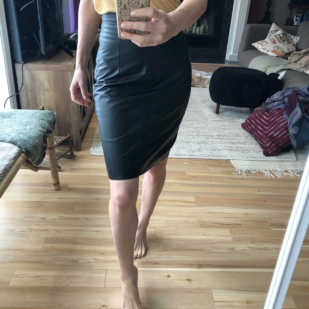 🖤HOST PICK🖤Designer leather skirt